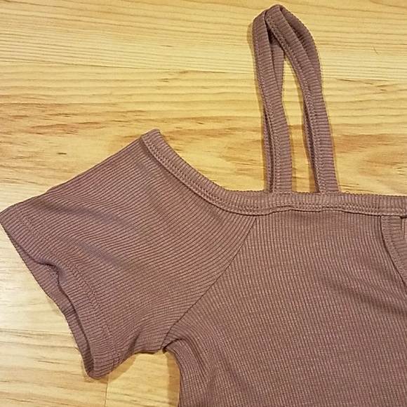 NWT American Eagle Purple Off Shoulder Ribbed Top - Picture 3 of 6